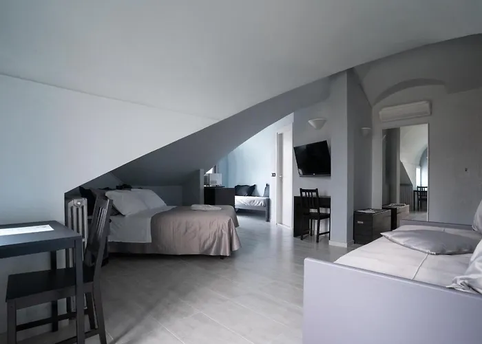 Hotel J Orbassano